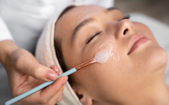 https://ladermaskinclinic.com/wp-content/uploads/2026/04/Chemical-Peels.webp