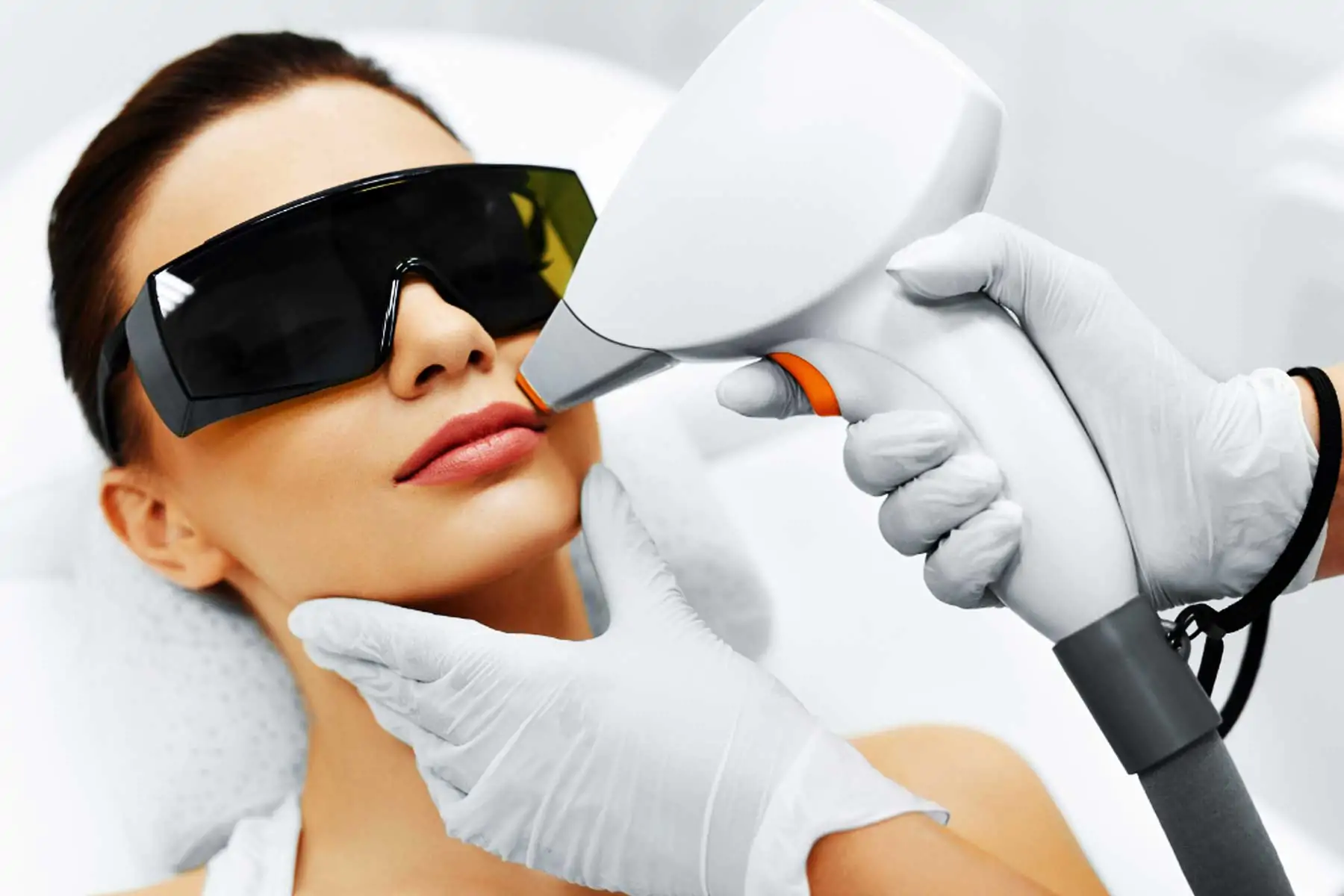 https://ladermaskinclinic.com/wp-content/uploads/2025/10/Laser-Hair-Reduction.jpeg